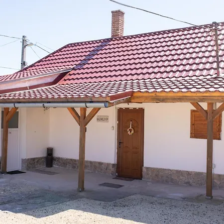 Europa Szive Vendeghaz Apartment Tallya