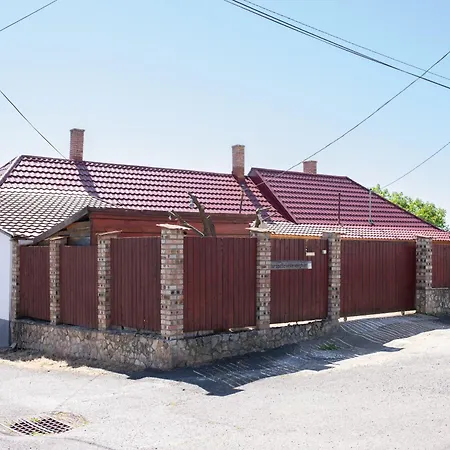 Europa Szive Vendeghaz *